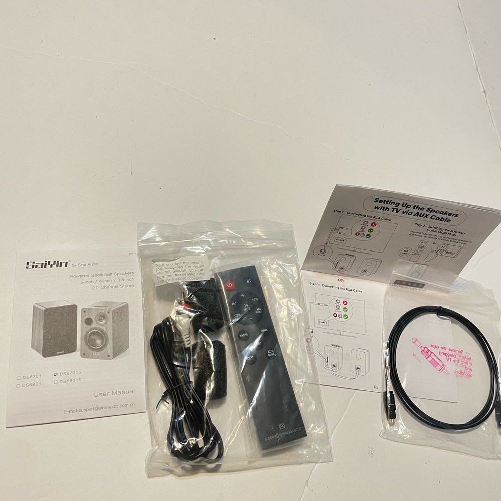 SaiVin by Sine Audio Remote Control and Accessories Set. NEW